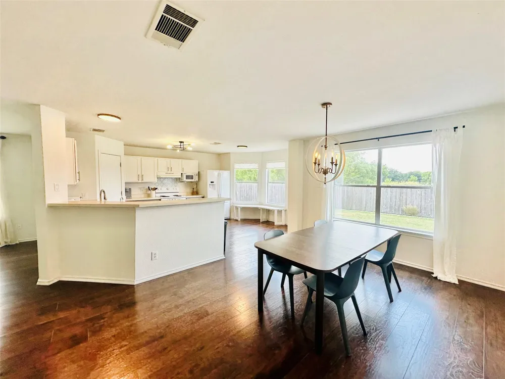602 Lavaca Loop Elgin, TX 78621