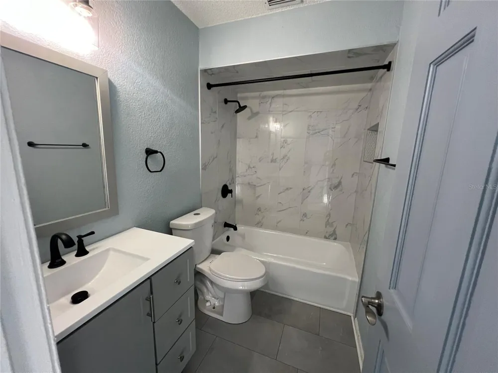 810 KINGS COURT #D Punta Gorda, FL 33950