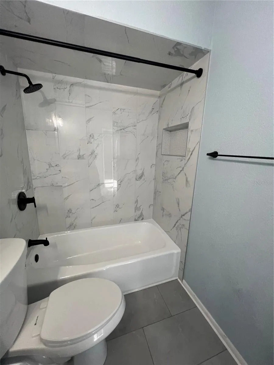 810 KINGS COURT #D Punta Gorda, FL 33950