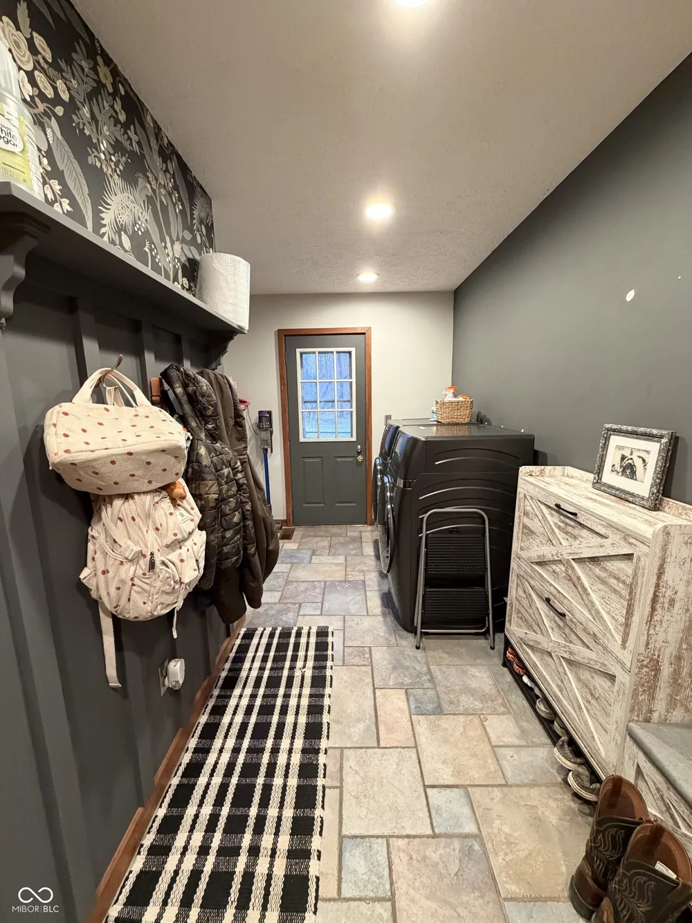 825 W Krislynn Woods Avenue West Terre Haute, IN 47885
