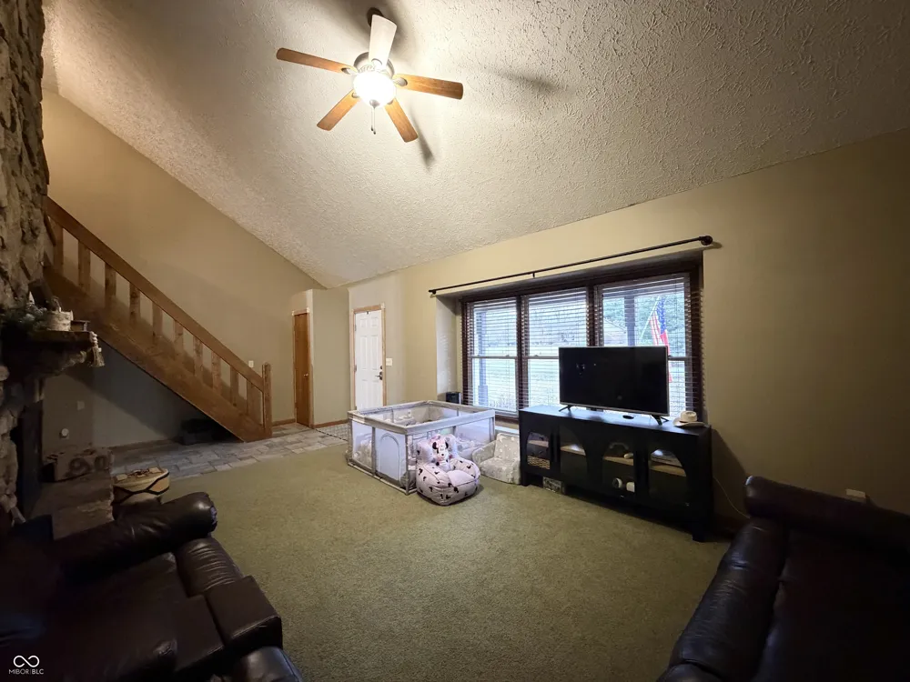 825 W Krislynn Woods Avenue West Terre Haute, IN 47885