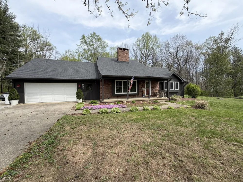 825 W Krislynn Woods Avenue West Terre Haute, IN 47885
