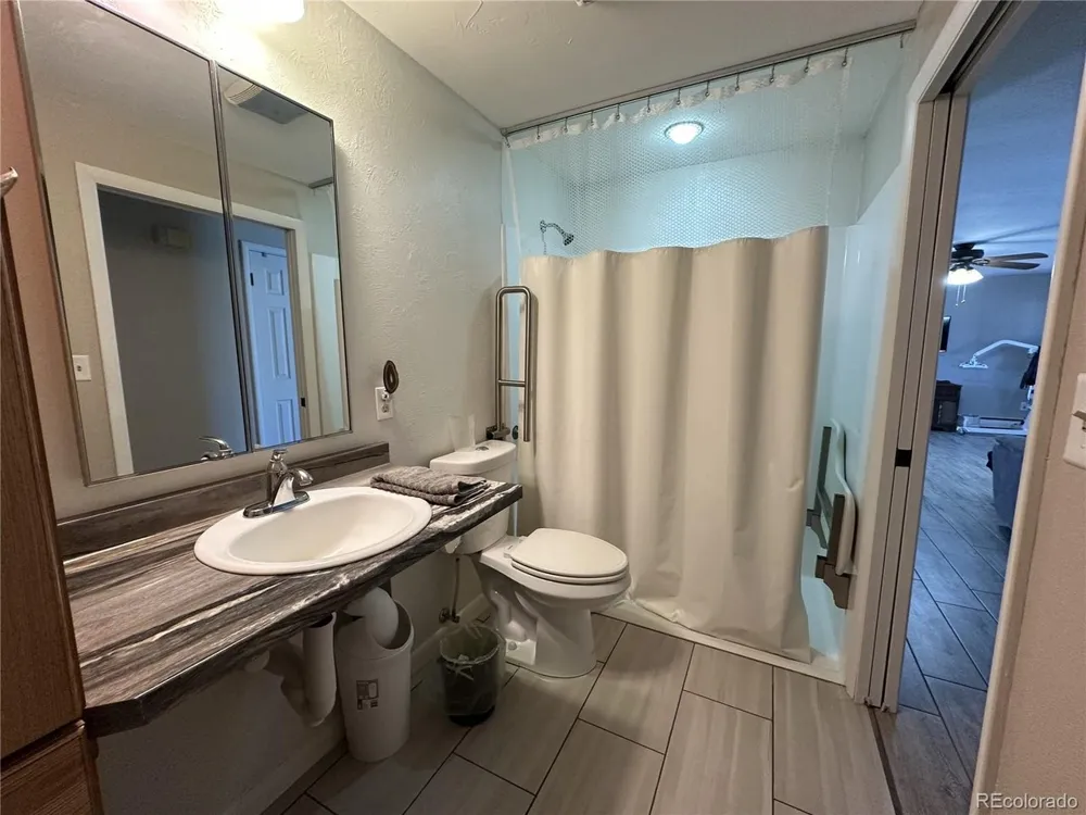 5879 Blue Spruce Avenue Alamosa, CO 81101