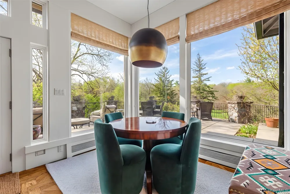 150 Old Farm Road Chappaqua, NY 10514