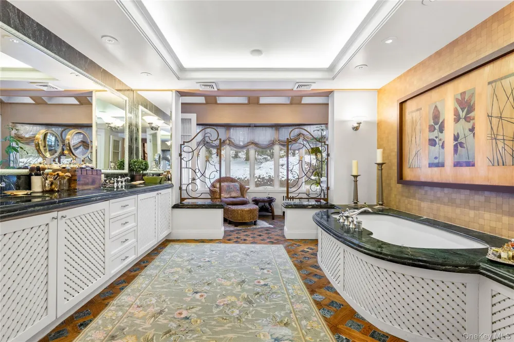150 Old Farm Road Chappaqua, NY 10514