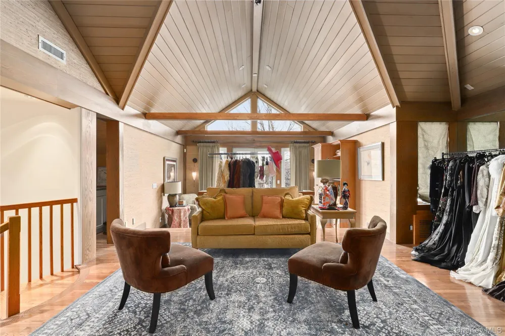 150 Old Farm Road Chappaqua, NY 10514