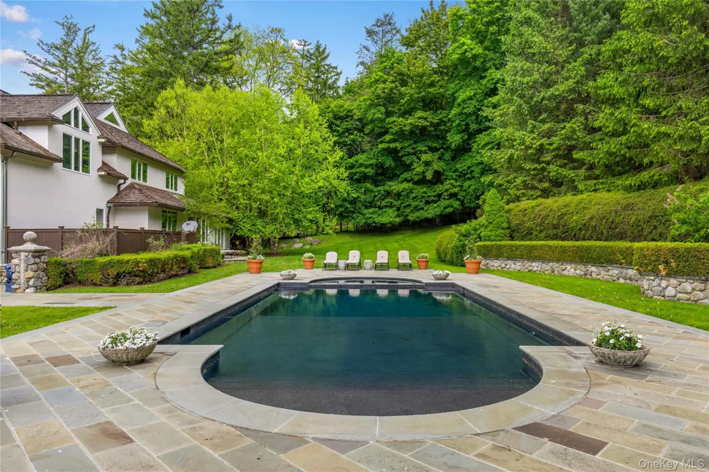 150 Old Farm Road Chappaqua, NY 10514