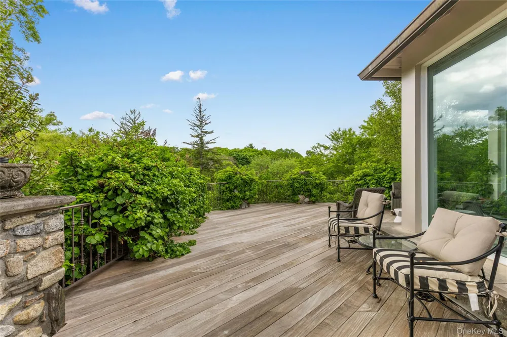 150 Old Farm Road Chappaqua, NY 10514