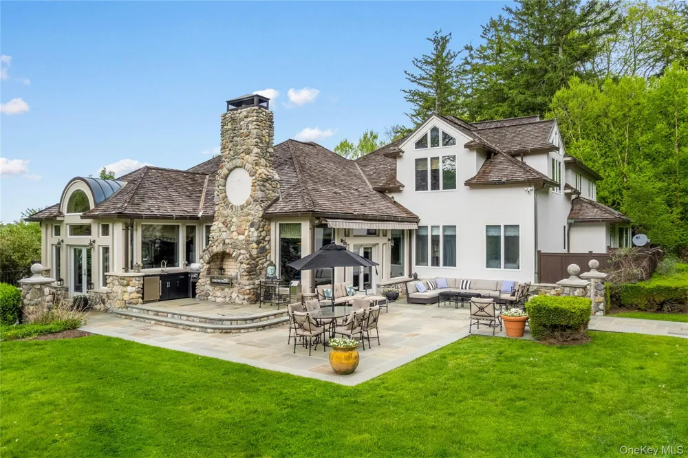 150 Old Farm Road Chappaqua, NY 10514
