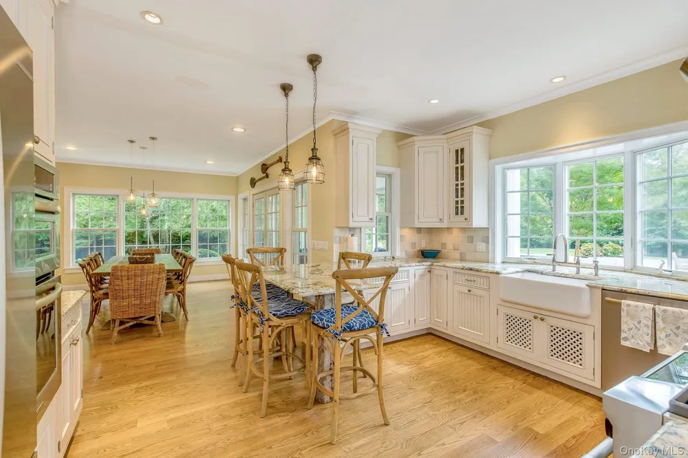 590 Soundview Av Ext Southold, NY 11971