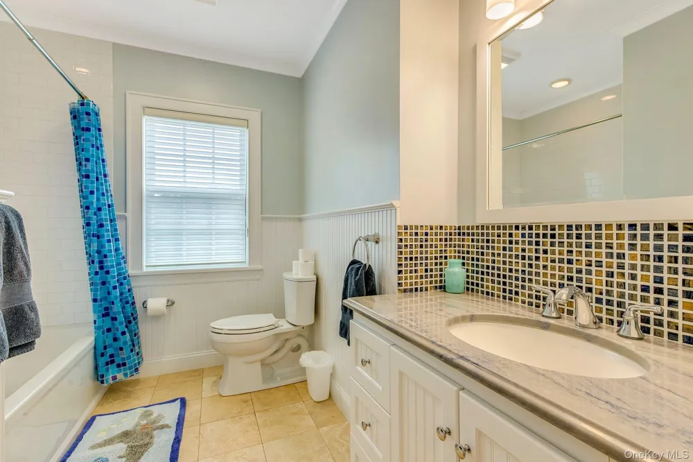 590 Soundview Av Ext Southold, NY 11971