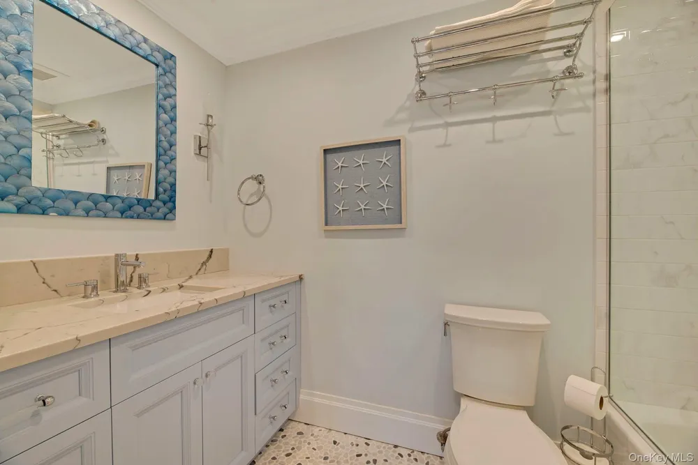 165 Marine Place Greenport, NY 11944