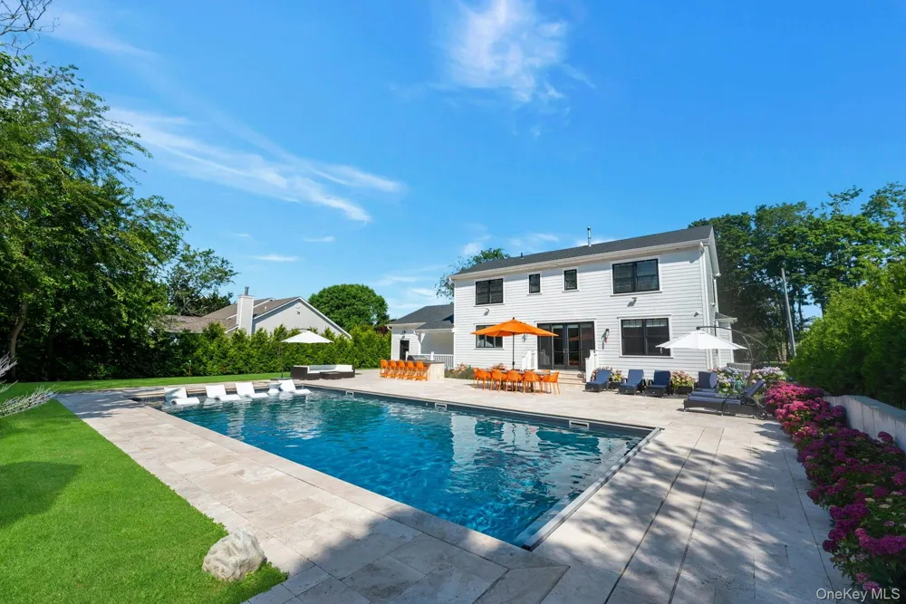 165 Marine Place Greenport, NY 11944