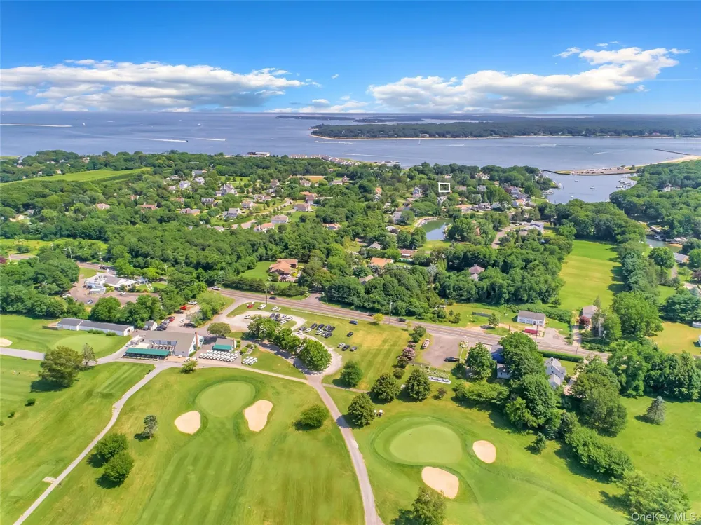 165 Marine Place Greenport, NY 11944