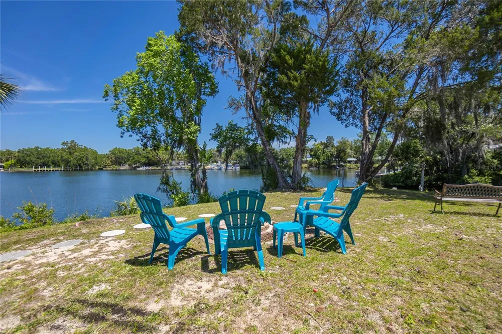 3861 RINGDOVE POINT Crystal River, FL 34428