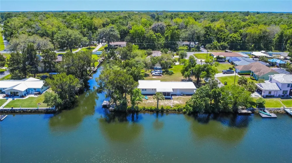3861 RINGDOVE POINT Crystal River, FL 34428