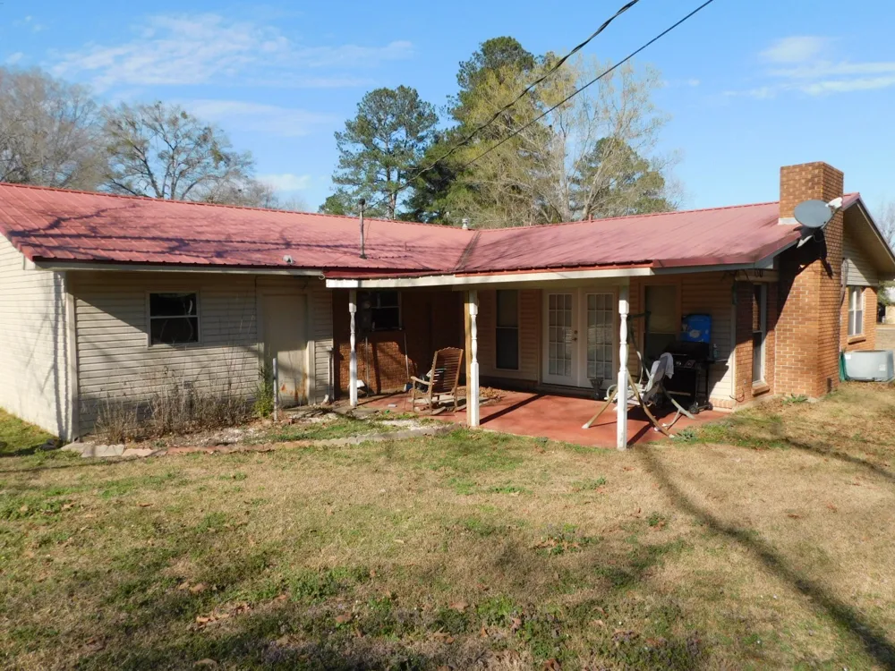 214 Springhill Airport Loop Springhill, LA 71075
