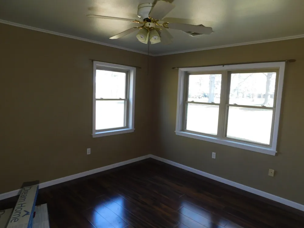 214 Springhill Airport Loop Springhill, LA 71075