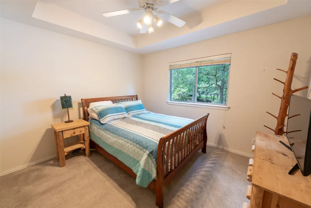 233 E El Dorado Drive Scroggins, TX 75480