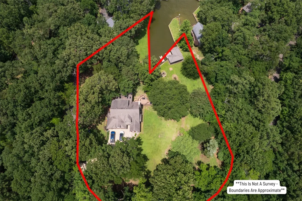233 E El Dorado Drive Scroggins, TX 75480