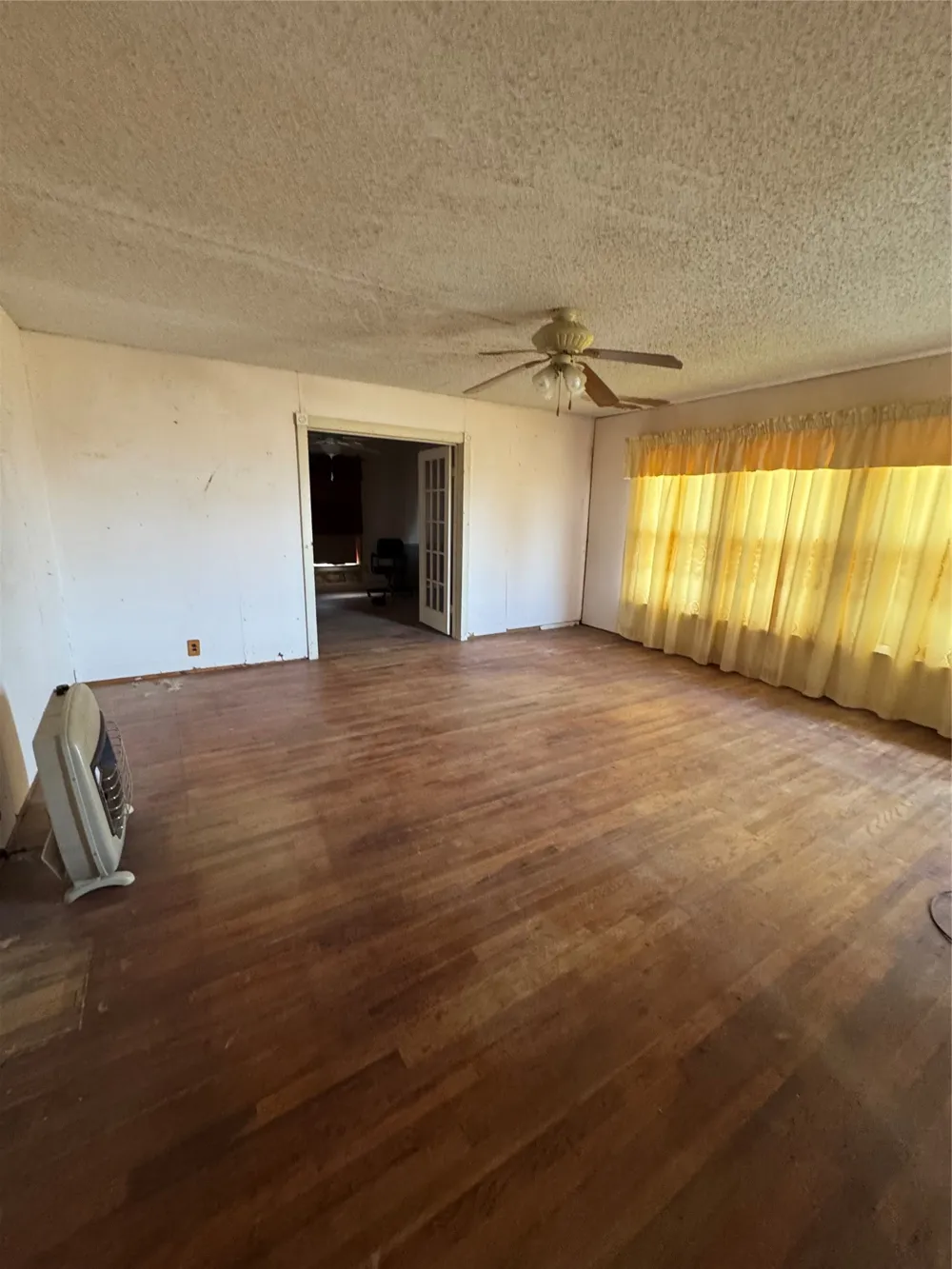698 E Goeth Street Lueders, TX 79533