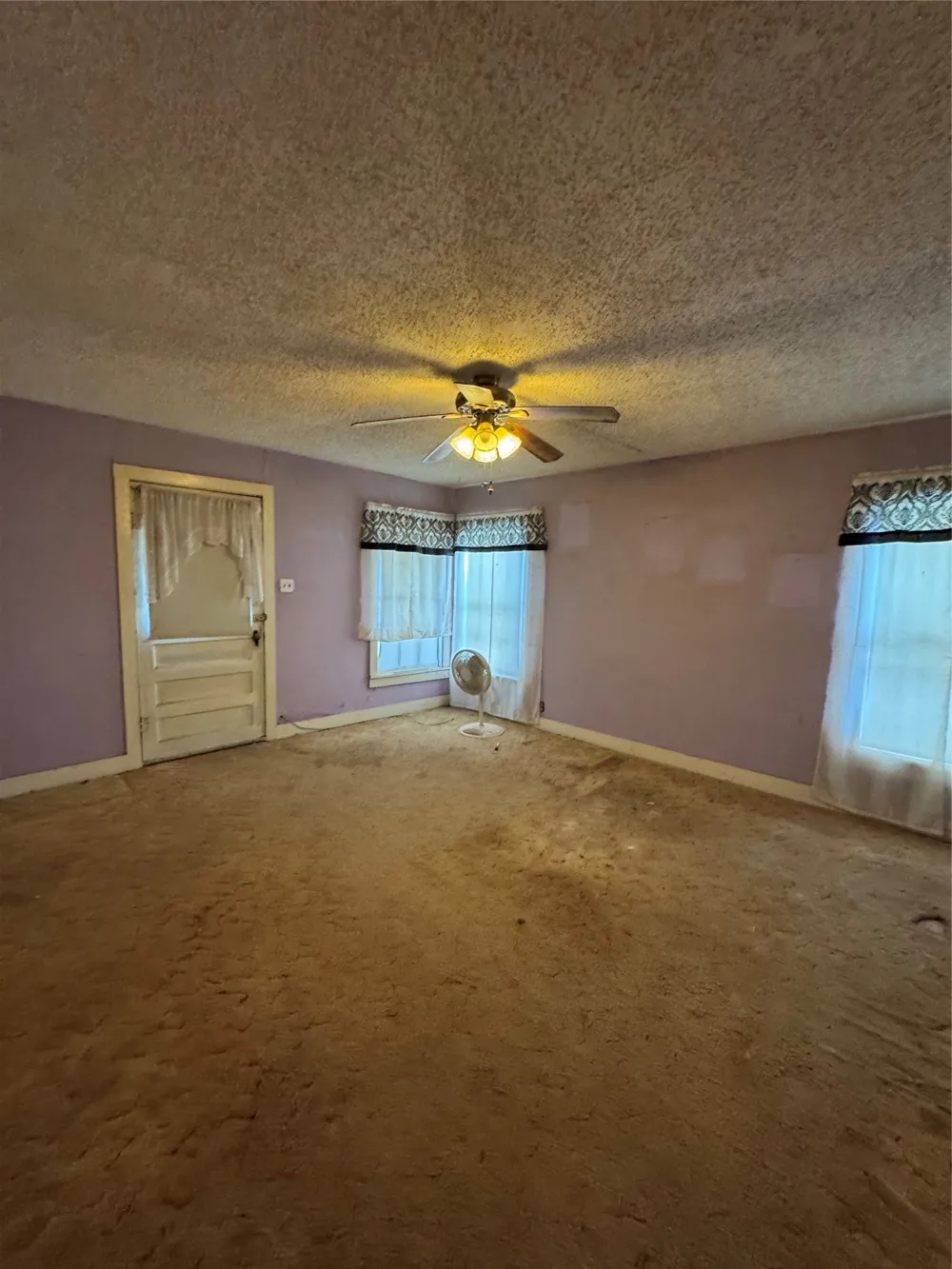 698 E Goeth Street Lueders, TX 79533