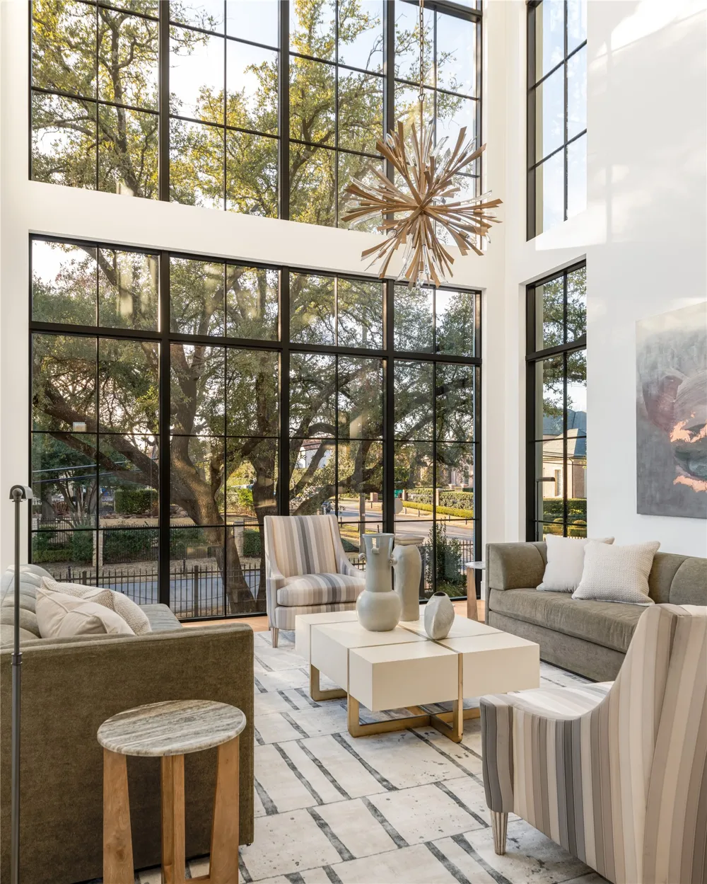 10010 Strait Lane Dallas, TX 75229