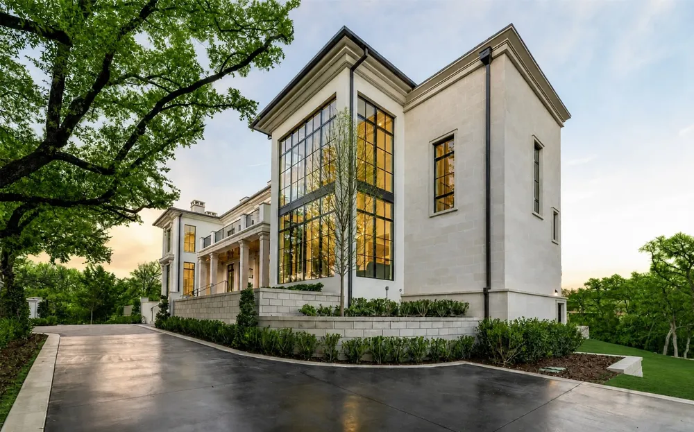 10010 Strait Lane Dallas, TX 75229