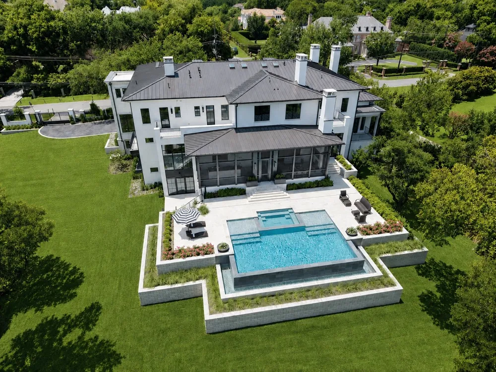 10010 Strait Lane Dallas, TX 75229