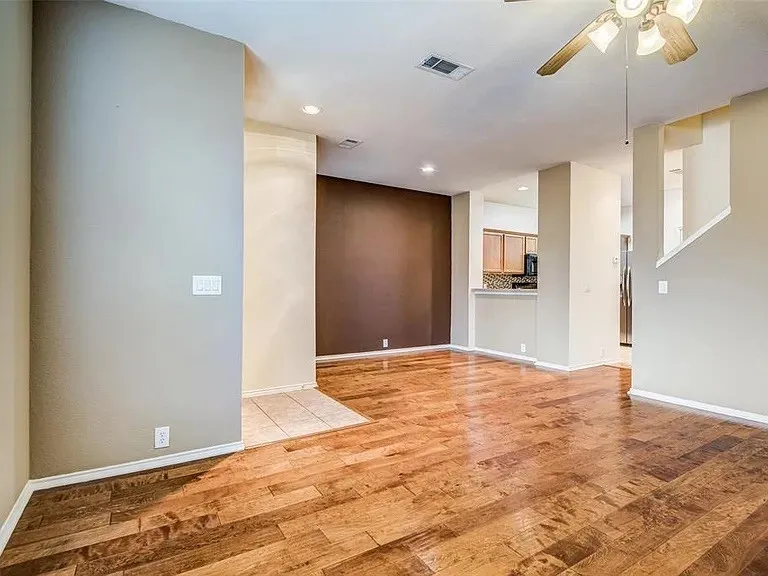 2742 Olympic Park Drive Grand Prairie, TX 75050