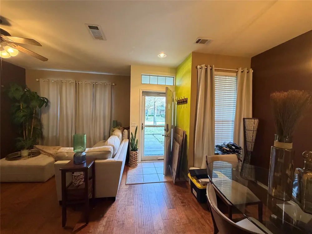 2742 Olympic Park Drive Grand Prairie, TX 75050