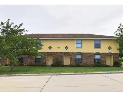 400 Amber Lane #4