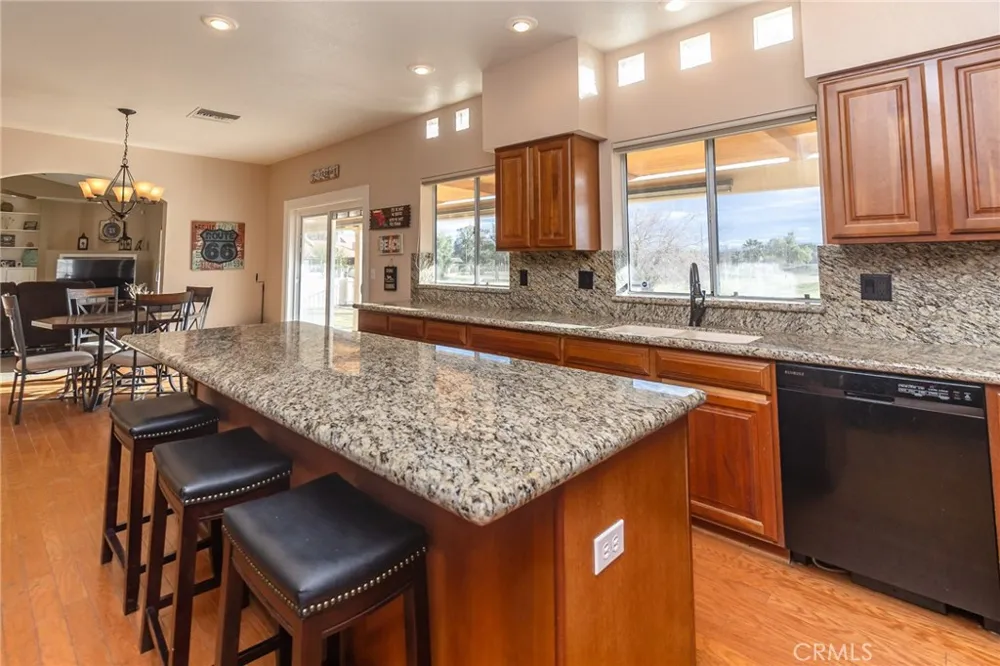 915 Beach Drive Needles, CA 92363