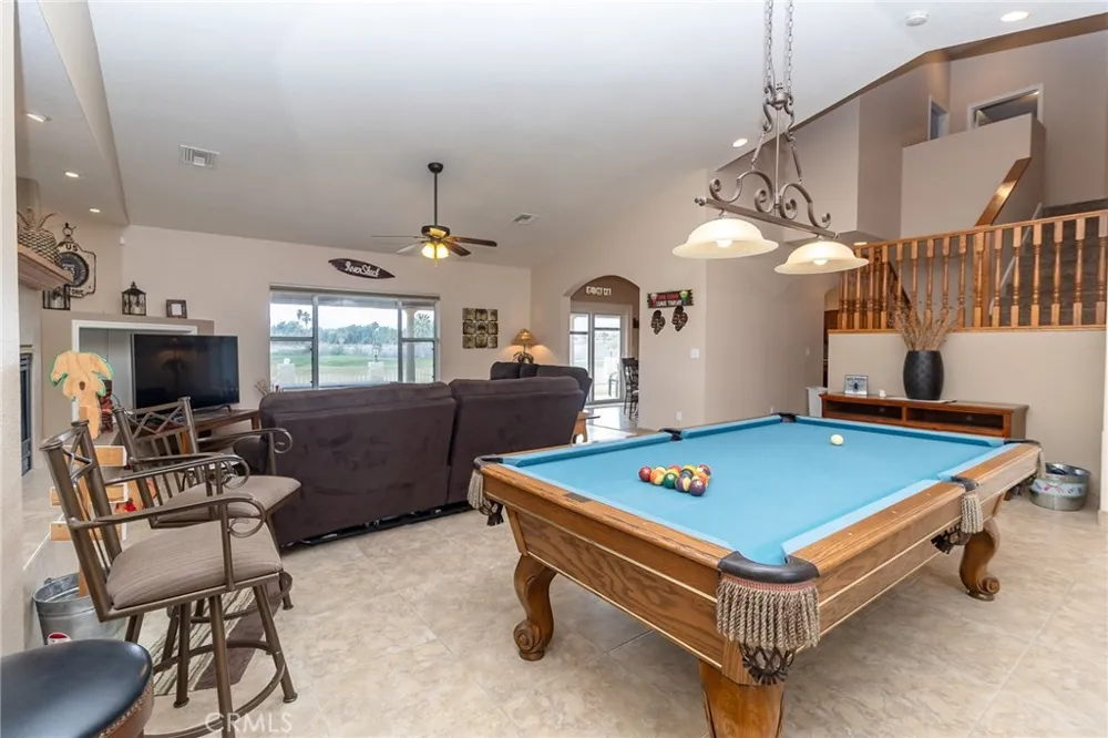 915 Beach Drive Needles, CA 92363