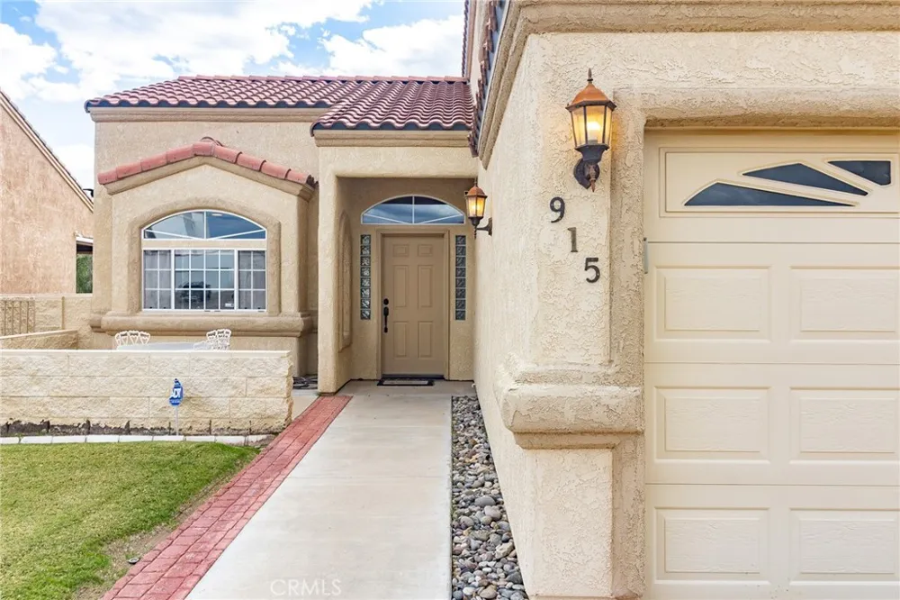 915 Beach Drive Needles, CA 92363