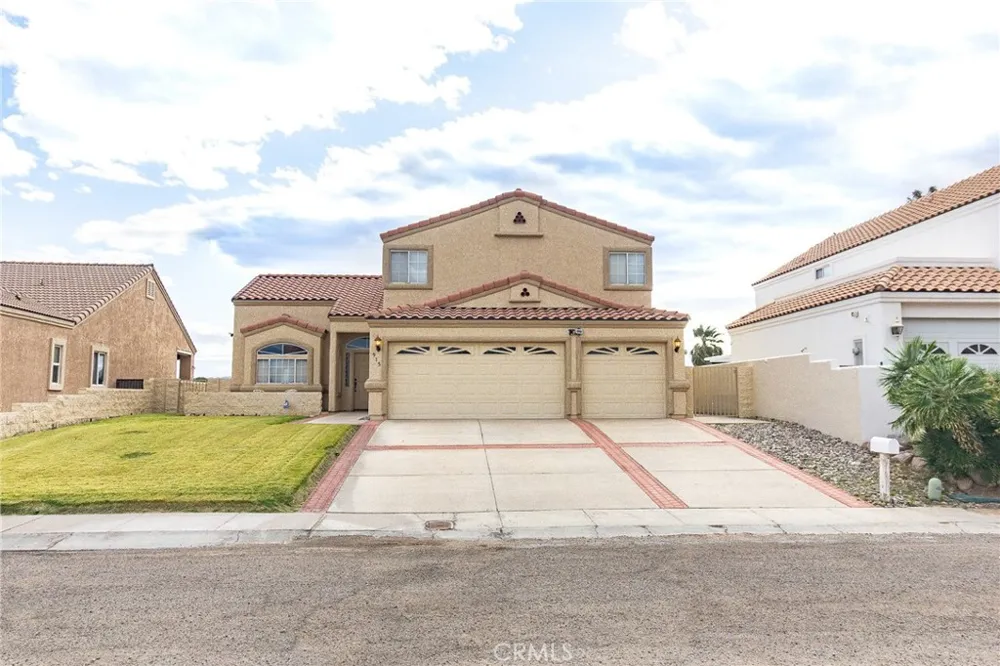 915 Beach Drive Needles, CA 92363