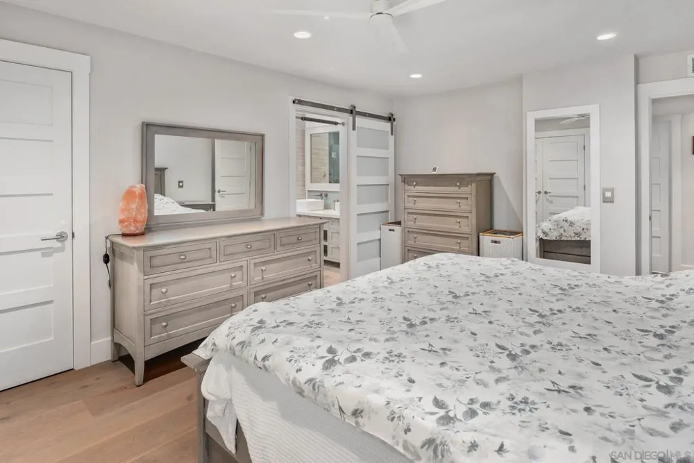 1155 Star Park Circle #1A Coronado, CA 92118