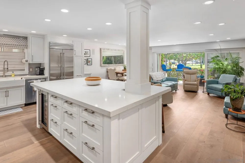 1155 Star Park Circle #1A Coronado, CA 92118