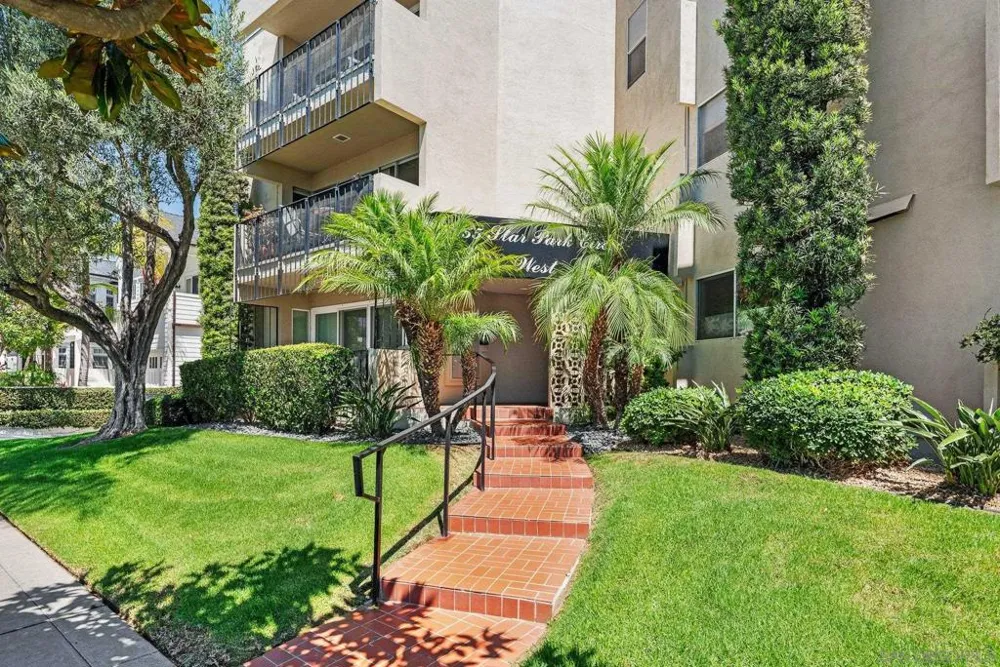 1155 Star Park Circle #1A Coronado, CA 92118