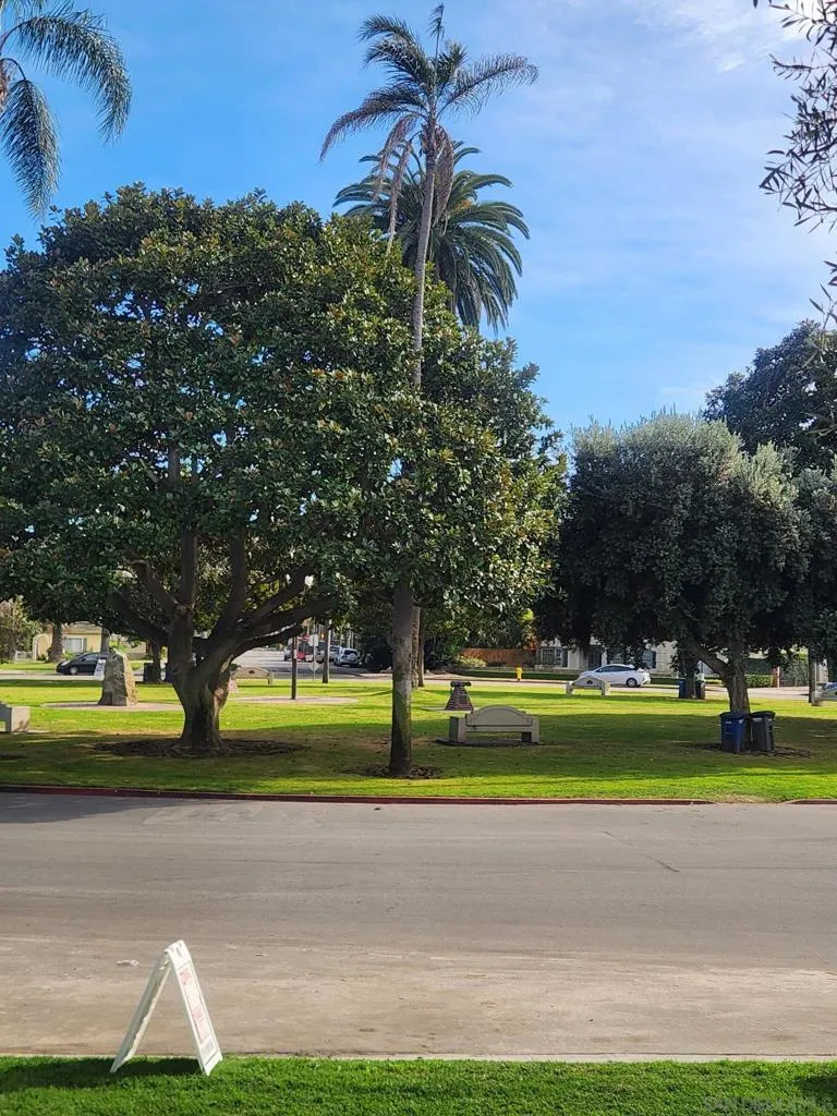1155 Star Park Circle #1A Coronado, CA 92118