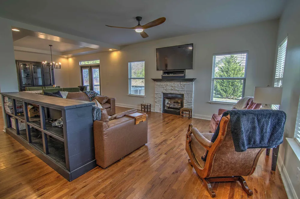 145 Bell Lake Drive Trenton, GA 30752
