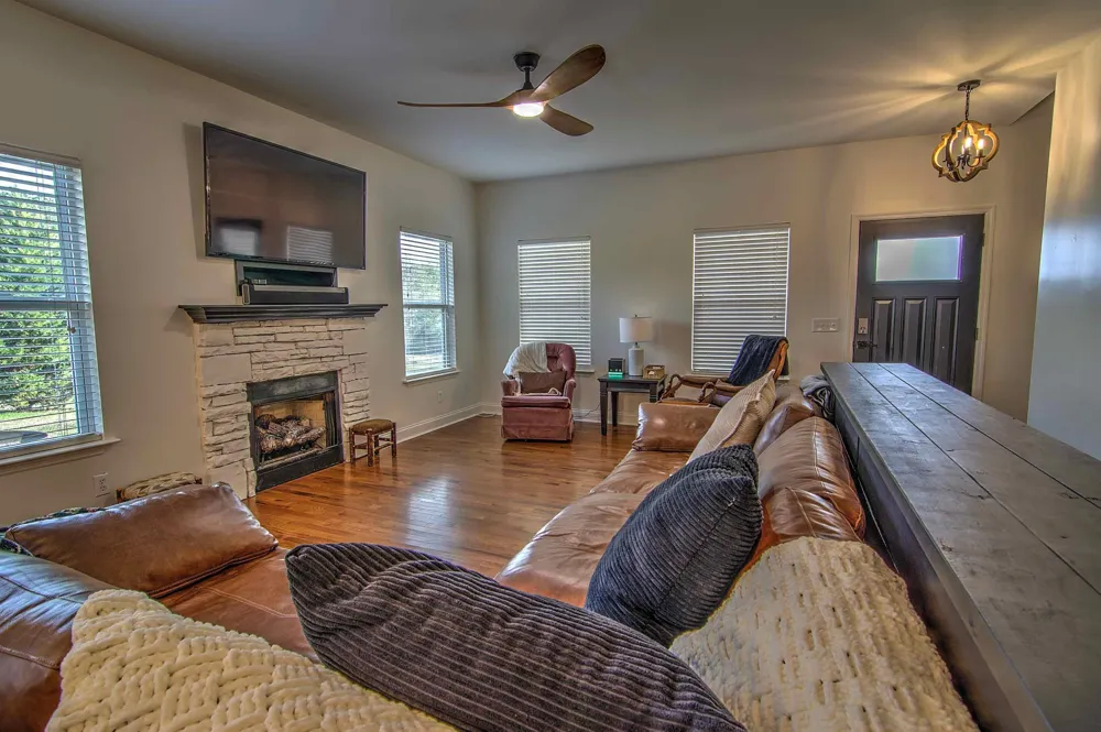 145 Bell Lake Drive Trenton, GA 30752