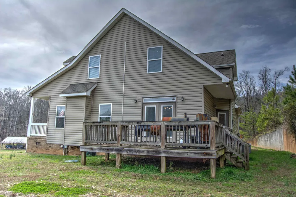 145 Bell Lake Drive Trenton, GA 30752