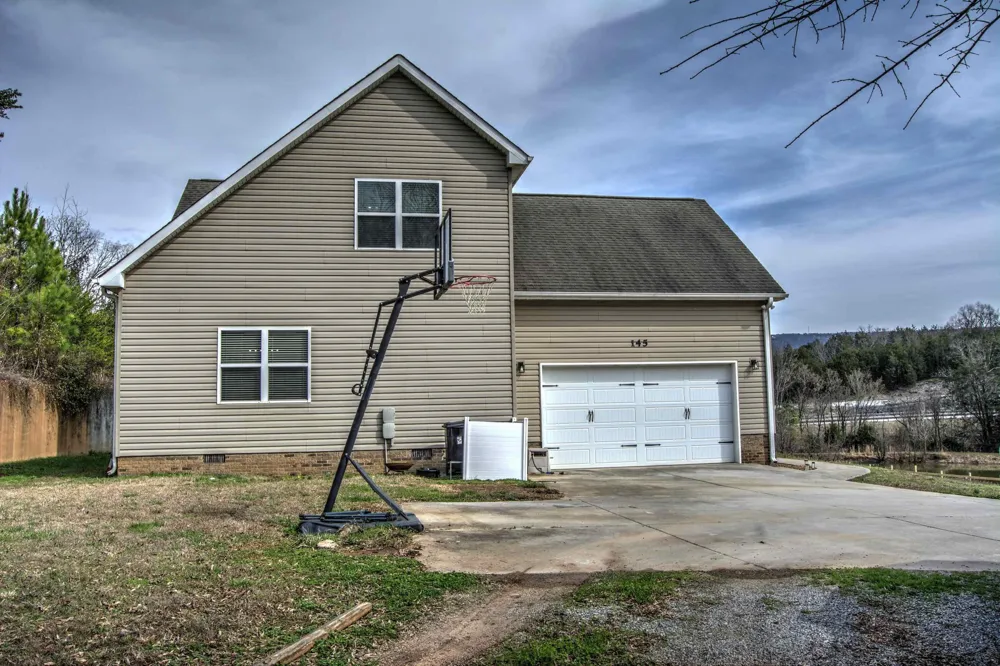 145 Bell Lake Drive Trenton, GA 30752