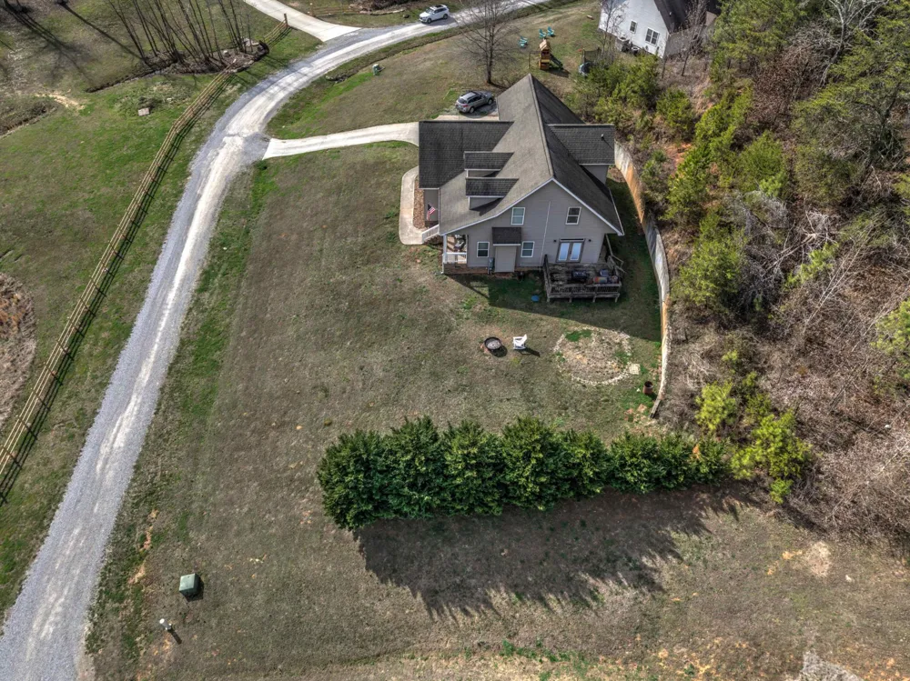 145 Bell Lake Drive Trenton, GA 30752