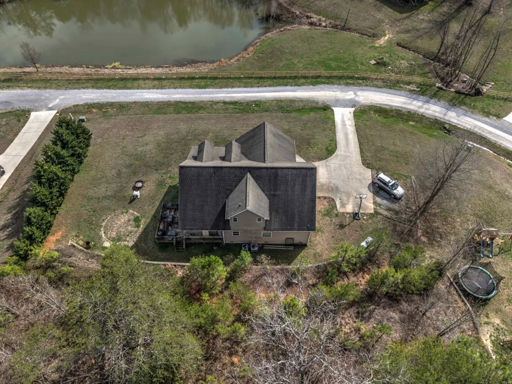 145 Bell Lake Drive Trenton, GA 30752