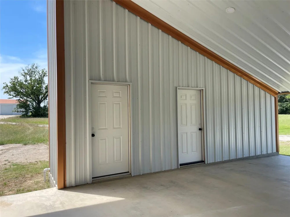 218 Fm 80 S Teague, TX 75860
