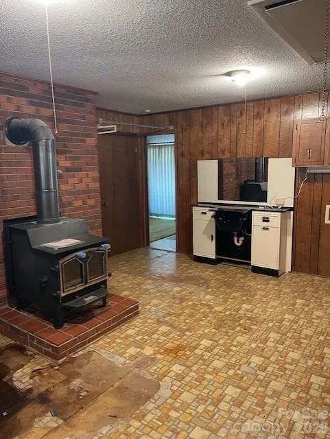 325 Tater Hill Road Zionville, NC 28698