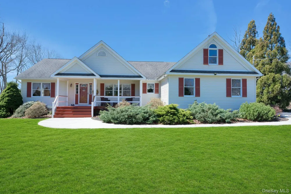 3045 Rocky Point Road East Marion, NY 11939
