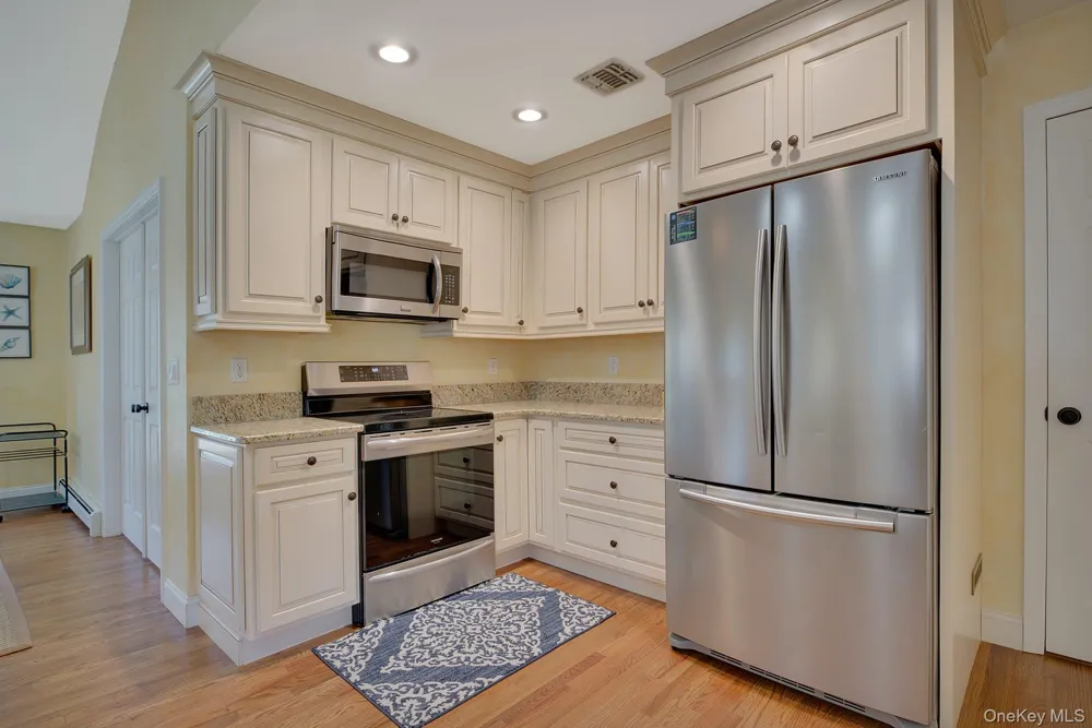 3045 Rocky Point Road East Marion, NY 11939